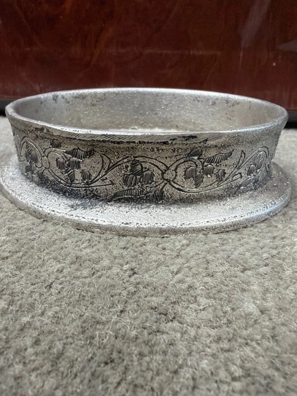 Pewter Wine Bottle Coaster Grape vine/leaf pattern - vintage